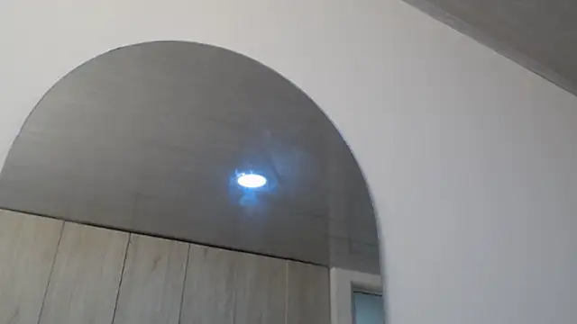 Snapshot of pinky_f00x chatting on 1, 11, 2025 pinky f00x online show from 1, 11, 2025