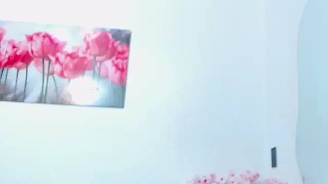 pinky f00x online show from 6, 4, 2026