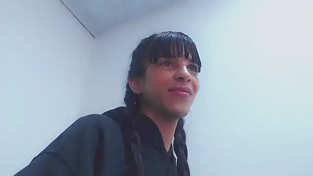 Snapshot of melody_unlimited_ chatting on 14, 9, 2025 melody unlimited online show from 14, 9, 2025