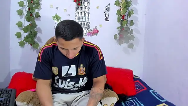 NataliaAndJulliam online show from 12, 2, 2026