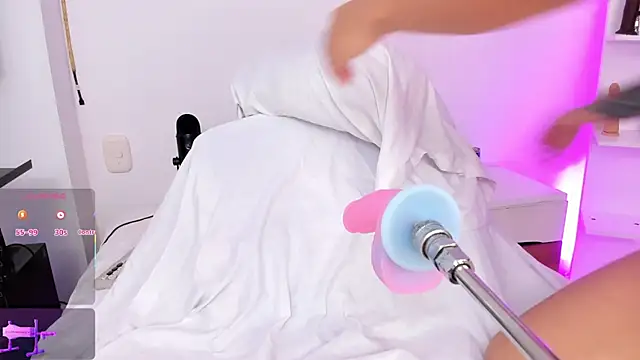 arynaughty20 online show from 10, 1, 2026