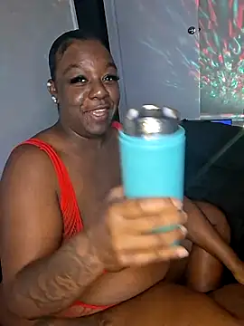 Thickkemzz41 online show from 23, 9, 2025