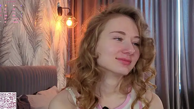 ElvinaRose online show from 10, 4, 2026