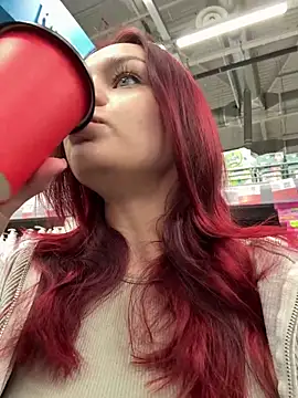 Snapshot of Cum_girlss chatting on 7, 11, 2025 Cum girlss online show from 7, 11, 2025