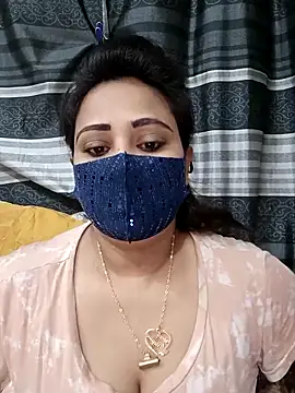 Snapshot of Mow_955 chatting on 6, 11, 2025 Mow 955 online show from 6, 11, 2025