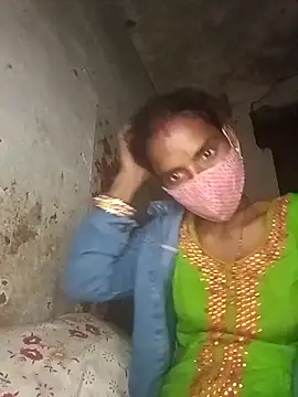 Snapshot of Babhi_Love chatting on 7, 11, 2025 Babhi Love online show from 7, 11, 2025