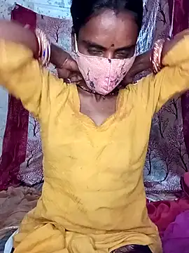 Snapshot of Babhi_Love chatting on 12, 11, 2025 Babhi Love online show from 12, 11, 2025