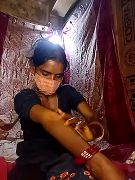 Snapshot of Babhi_Love chatting on 28, 2, 2026 Babhi Love online show from 28, 2, 2026