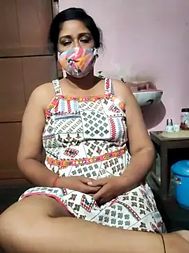 Snapshot of Rupali201 chatting on 11, 9, 2025 Rupali201 online show from 11, 9, 2025