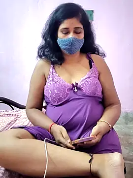 Snapshot of Rupali201 chatting on 25, 10, 2025 Rupali201 online show from 25, 10, 2025