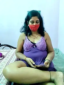 Snapshot of Rupali201 chatting on 8, 11, 2025 Rupali201 online show from 8, 11, 2025