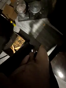 Snapshot of Justme_8519 chatting on 3, 12, 2025 Justme 8519 online show from 3, 12, 2025