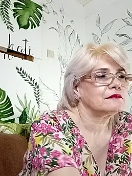 Catty Lady online show from 3, 6, 2026
