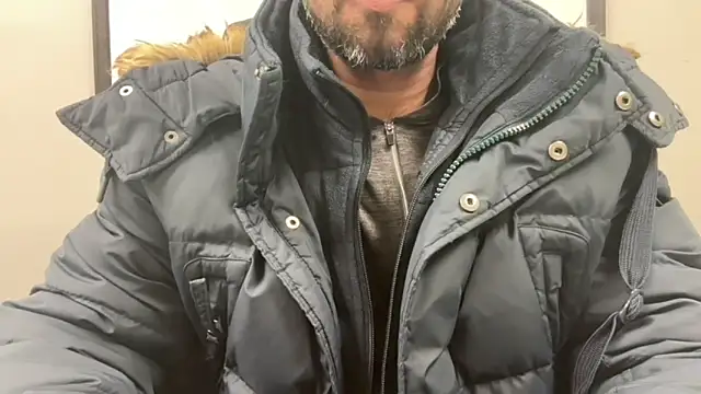 Snapshot of pranastro00 chatting on 5, 11, 2025 pranastro00 online show from 5, 11, 2025