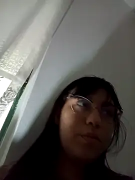 Snapshot of lareinalareinadelanal chatting on 21, 9, 2025 lareinalareinadelanal online show from 21, 9, 2025