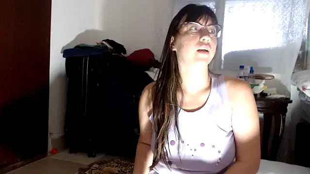 Snapshot of lareinalareinadelanal chatting on 22, 9, 2025 lareinalareinadelanal online show from 22, 9, 2025