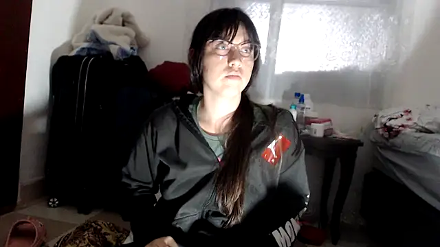 Snapshot of lareinalareinadelanal chatting on 23, 9, 2025 lareinalareinadelanal online show from 23, 9, 2025