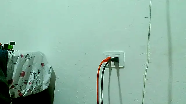 Snapshot of lareinalareinadelanal chatting on 13, 11, 2025 lareinalareinadelanal online show from 13, 11, 2025