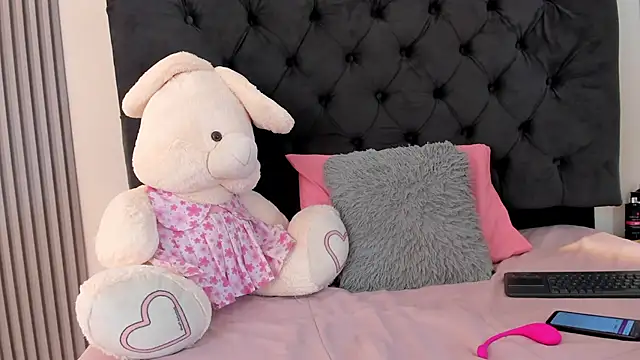 Dulce Maay online show from 16, 9, 2025