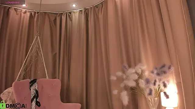 Naomi   Rias online show from 10, 11, 2025