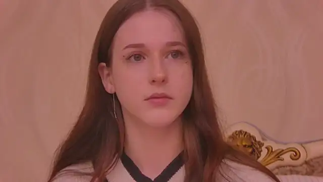 Snapshot of LollaVibe chatting on 25, 10, 2025 LollaVibe online show from 25, 10, 2025