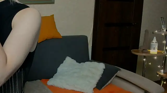 SammySccott online show from 6, 11, 2025