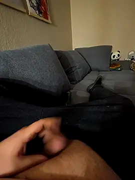 Kuramax4 online show from 5, 12, 2025