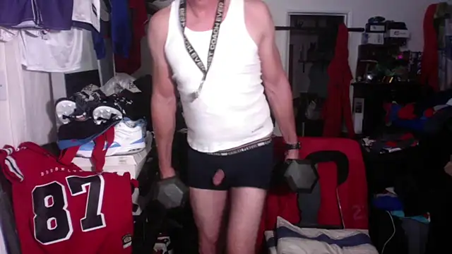 Snapshot of DILFJockDad87 chatting on 18, 12, 2025 DILFJockDad87 online show from 18, 12, 2025