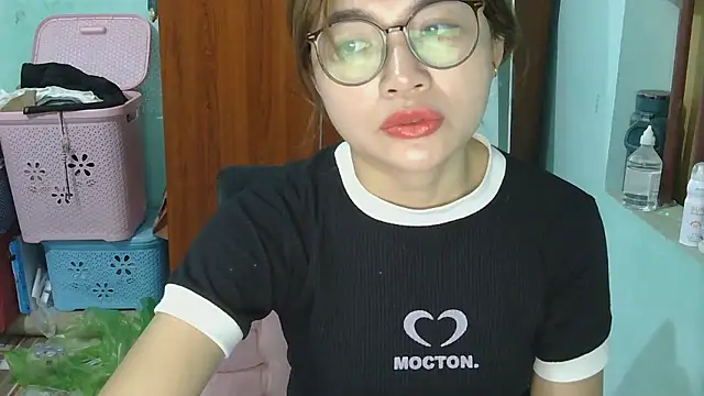 Uhem112 online show from 20, 10, 2025