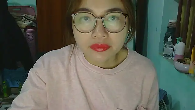 Uhem112 online show from 5, 11, 2025