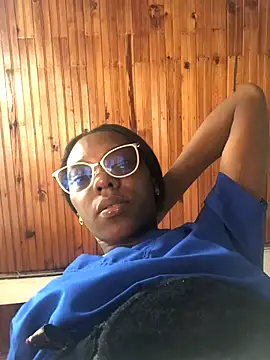 BryanaSmith21 online show from 27, 9, 2025