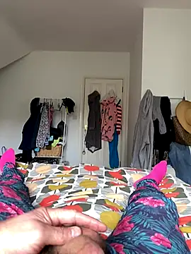 Snapshot of Bourne_606 chatting on 12, 10, 2025 Bourne 606 online show from 12, 10, 2025