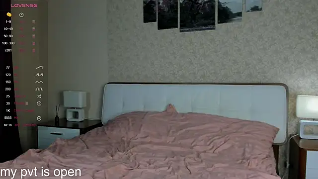 Snapshot of Anna_mileer chatting on 10, 10, 2025 Anna mileer online show from 10, 10, 2025