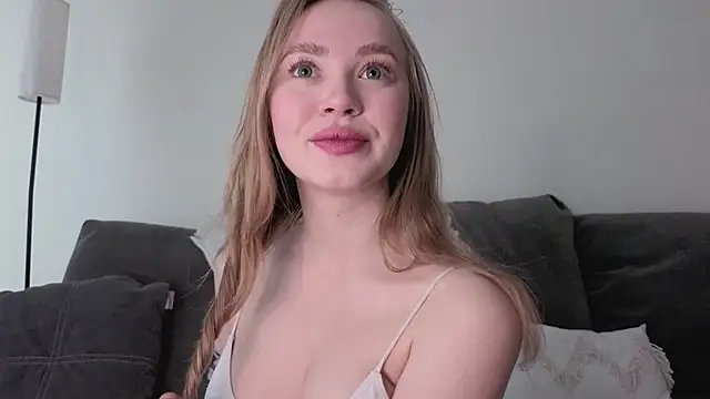 Snapshot of Anna_mileer chatting on 2, 5, 2026 Anna mileer online show from 2, 5, 2026