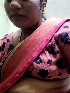 Snapshot of papukurty chatting on 14, 12, 2025 papukurty online show from 14, 12, 2025