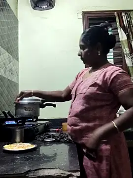 Snapshot of papukurty chatting on 13, 2, 2026 papukurty online show from 13, 2, 2026