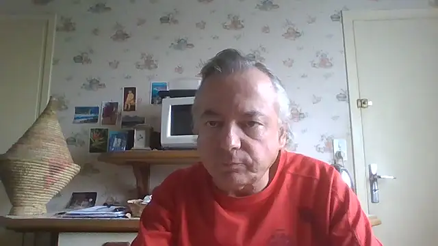Snapshot of gegevincent chatting on 13, 9, 2025 gegevincent online show from 13, 9, 2025