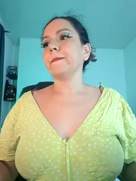 Abbyjoness21 online show from 4, 10, 2025