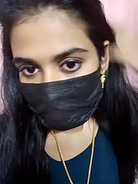 Snapshot of umairahaasan_1 chatting on 23, 9, 2025 umairahaasan 1 online show from 23, 9, 2025