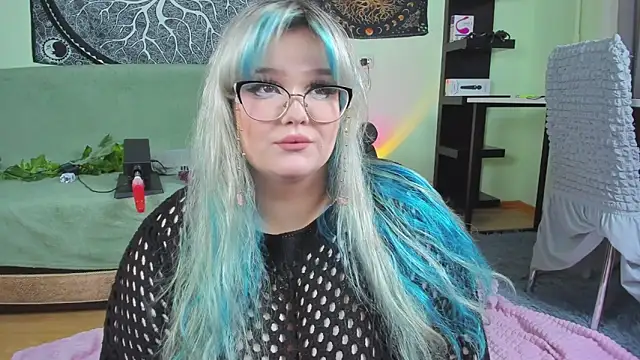  CandyM1lky  online show from 20, 10, 2025