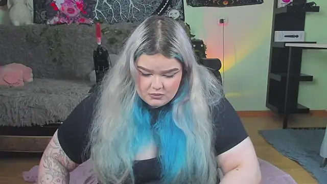  CandyM1lky  online show from 28, 10, 2025