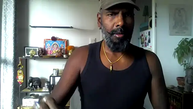 Snapshot of frenchblackc31 chatting on 25, 10, 2025 frenchblackc31 online show from 25, 10, 2025