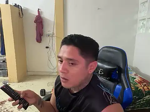 siilvestremx online show from 25, 11, 2025