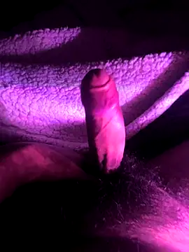 Snapshot of mc-clousky chatting on 10, 9, 2025 mc-clousky online show from 10, 9, 2025