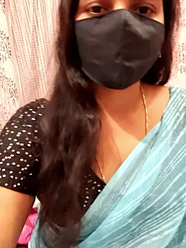 Snapshot of Lalitha-1995 chatting on 9, 1, 2026 Lalitha-1995 online show from 9, 1, 2026