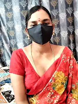 Snapshot of Lalitha-1995 chatting on 26, 3, 2026 Lalitha-1995 online show from 26, 3, 2026