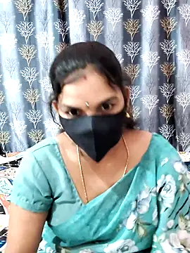 Snapshot of Lalitha-1995 chatting on 30, 3, 2026 Lalitha-1995 online show from 30, 3, 2026