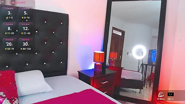 Snapshot of miascarlet_16 chatting on 25, 9, 2025 miascarlet 16 online show from 25, 9, 2025