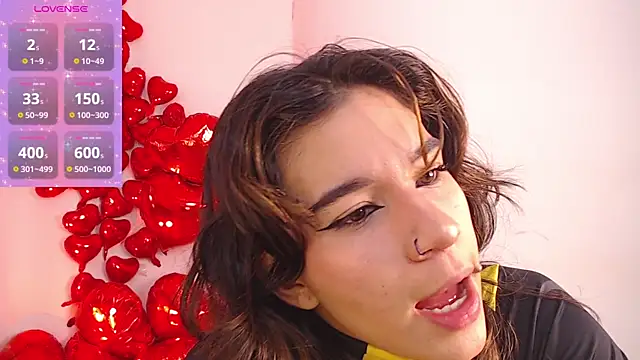 Snapshot of miascarlet_16 chatting on 1, 10, 2025 miascarlet 16 online show from 1, 10, 2025