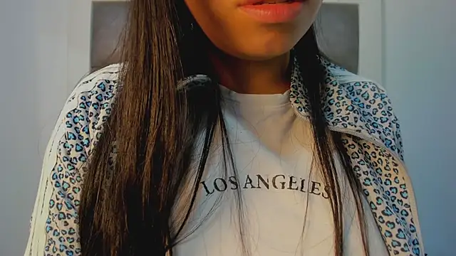 Snapshot of Mia_lopez__ chatting on 9, 9, 2025 Mia lopez online show from 9, 9, 2025